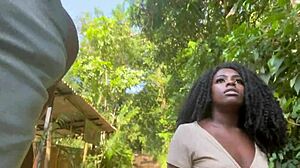 Eu E Meu Amigo Levamos A Pretinha Gostosa Para Cachoeira