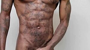 short clip of impressive cumshot