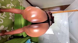 soft big ass milf twerks teasingly 😘