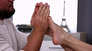 Sam Frost Makes Skinny Teen 18+ Squirt And Cum In Mouth