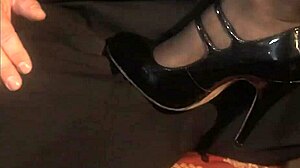 PenthouseGold - Stunning Tristan Kingsley’s Pierced Pussy Drilled in Foot Fetish Play