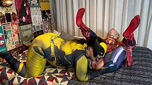 Wolverine e mulher aranha - sem pregas para voltar para casa