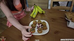 Annafirepussy's Pussy Tastes Like Banana, Tested by Squirt