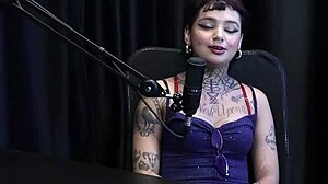 annie clementine starts with sensual photos explains her wild life and street sex