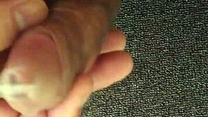 Hey, craving some hot Vietnamese action tonight, huh?