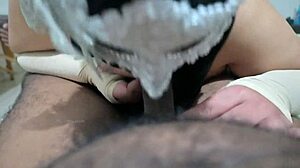 i'm an arab muslim girl suckin an indian boy's big dick