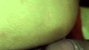 latina with big ass and natural tits lets me fuck her