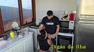 i fucked muscular latina maid in kitchen secretly