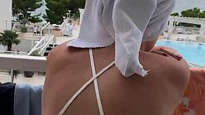 Masturbating with lisa on balcony 😏