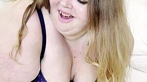 kahley kiss dominates with intense facesitting on stacxxxs