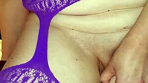 whore wife creampies herself with a dildo, moaning loudly! 😈💦