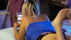 spying on my stepsister's big ass makes my dick hard.