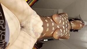 Pretty Latina Gives Wet Blowjob On The Net.