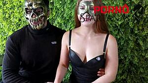 Cintia Says Cuckold Handles Horn Weight.