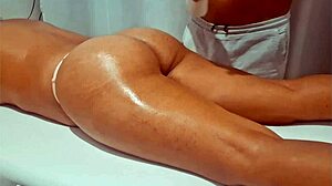 ganhei uma massagem do meu meio irmão e como termina você pode imaginar