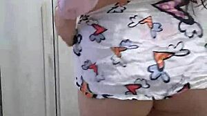 hey, check this latina shaking her big ass in lingerie!