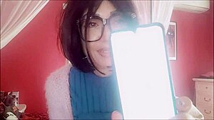 Chantal Squirts Wildly with Her New Favorite Toy