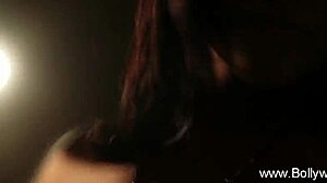 Indian girlfriend teases with nude dance moves! 💃