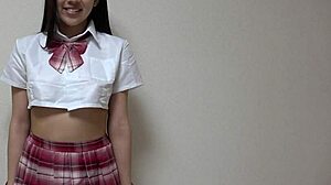 Sayu Nanahara Shows Off Her Sexy Workout Look