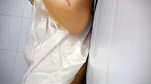 Chubby babe playing her tits makes her wet pussy