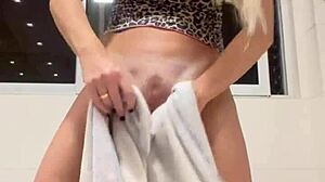 Alineflavio Blonde Shows Hairy Pussy in Fresh Update