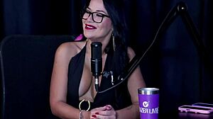 I love giving my ass and get so happy when I drink, gave tips for anal sex and already fucked with 15 in gangbang - Belinha Baracho.