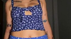 I Asked My Best Friend to Prep My Pussy Before Boyfriend Date - Massive Facial