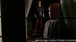 Wicked Parody: Lex And Supergirl In Costumes