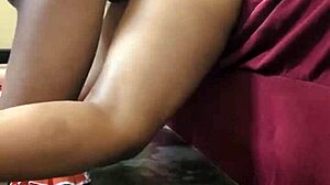 Hot Twerking Babe With Big Ass Twists