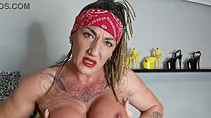 Danaxmuscles the most fucking bitch