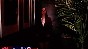 Student sucks cock at the gloryhole