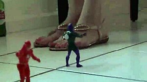 blonde model got stuck after shoot so i took advantage