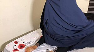 Muslim Pickup Girl Shows Hairy Pussy