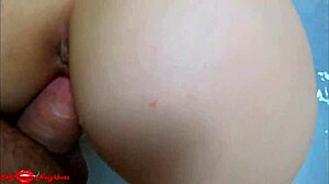 i'm takin' a shower, gettin' blowjob and fuckin' standin' in the wet bath, oh yeah!