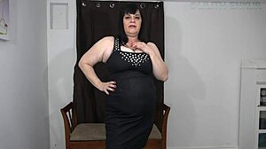 Cockteasing Mistress Cockblocks Until You Tell Your Wife