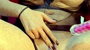 Por um pau enorme dentro dela gooozeeeeei porraaaaaaa 9 x rosa vermelha