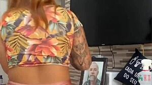 Cleaning house while flashing wet pussy