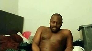 Watch Me Spread My Ass While Feeling Sexy!