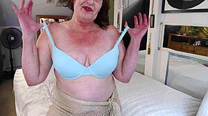 Surprise Video of Mature Redhead Dawnskye1962 Begging Sean to Breed Her