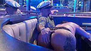 Com cachinbo na boca