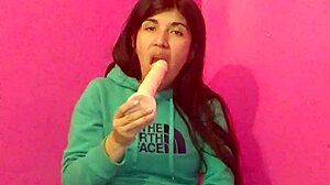 i'm doing anal and oral solo, it feels so good