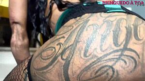 o padrasto mais novo comendo a magrinha na varanda com os vizinho olhando do hotel na república completo todos os vídeo no share