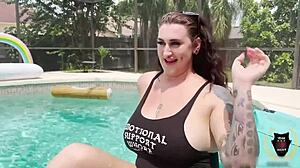 she took four massive dicks in her phat ass in rome, getting creampies from major and avalon mira