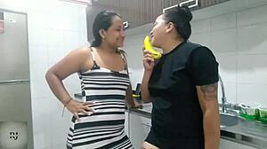 colombian girls lick pussy homemade lesbian fun