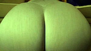 i feel so horny watching this thick pawg in tight yoga shorts