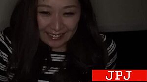 Amateur Japanese couple gets wild in dark bedroom sex
