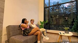 pretty 19-year-old from tinder enjoys first date adventures