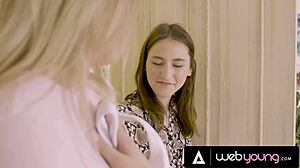 Pretty College Roommates Share Soft Fingering