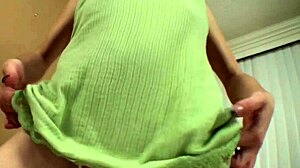 jessie palmer craves japanese cock to suck, umm, so bad... wanna see her bent over gettin’ it!