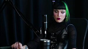 Carol Rhcp Loses Virginity in Mother's Bed